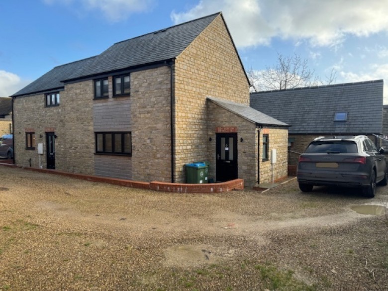 Click the photo for more details of Dairy Cottage, Mill Lane, Westbury, Brackley