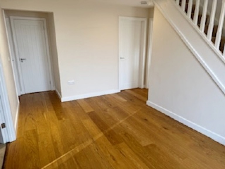 Images for High Street, 2 High Street, Lois Weedon