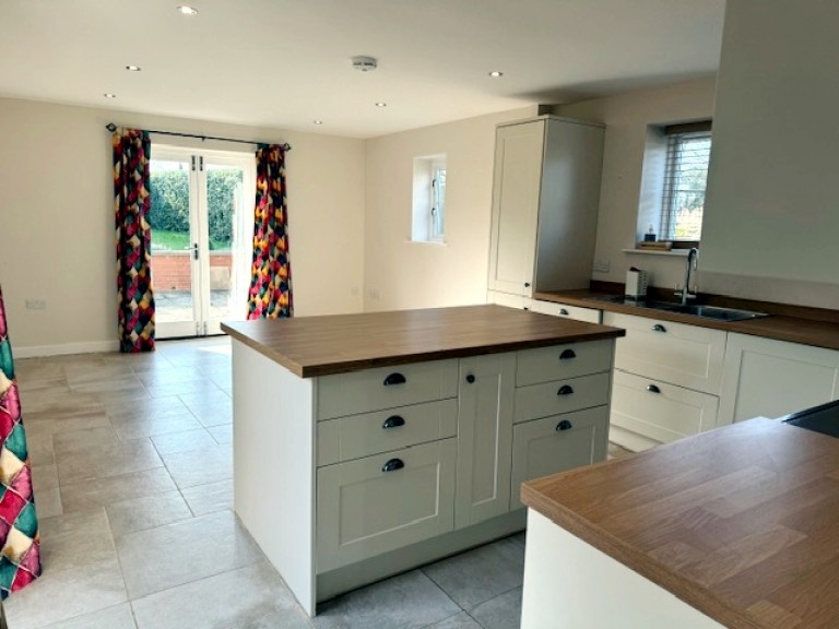 Images for High Street, 2 High Street, Lois Weedon