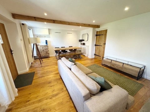 Click the photo for more details of High Street, 2 High Street, Whittlebury, Towcester