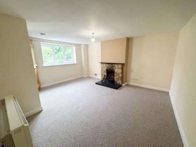 Images for Tithe Road, Weedon
