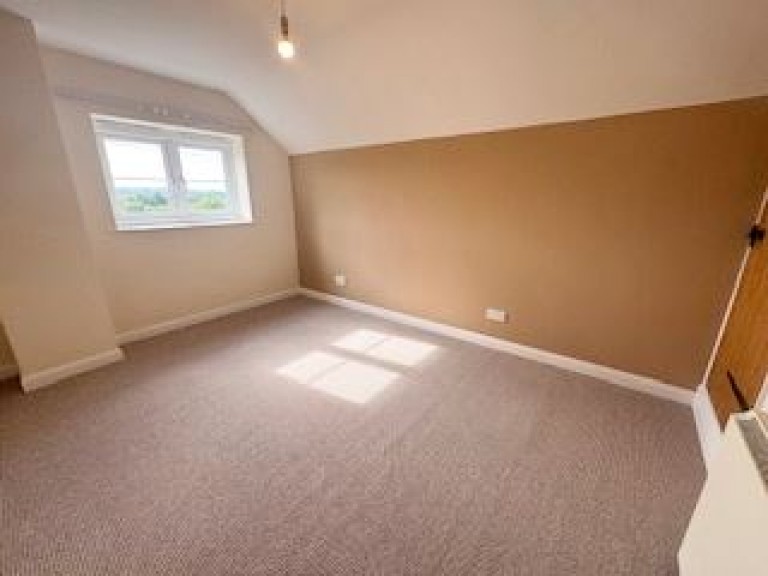 Images for Tithe Road, Weedon
