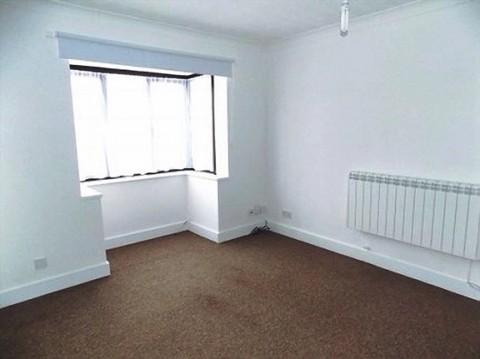 Click the photo for more details of Ludlow Close, Southfields, Northampton