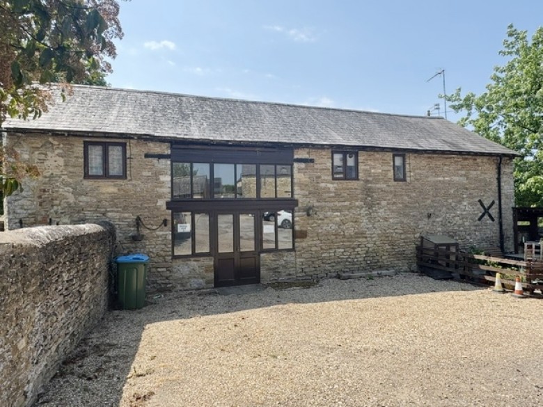 Click the photo for more details of Granary Barn, Mill Lane, Westbury, Brackley