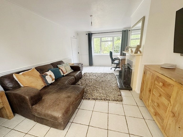 Images for Sycamore Road, Greens Norton, Towcester